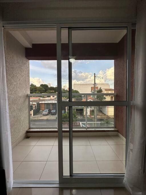 Apto Apolo - 3 Dorm Wifi São Carlos المظهر الخارجي الصورة